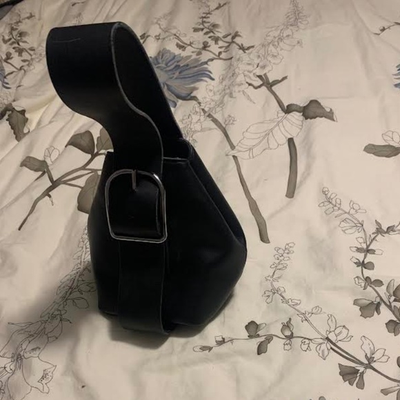 Black Purse - Picture 1 of 3